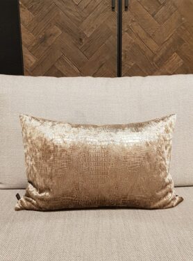 Claudi sierkussen Cronna gold2
