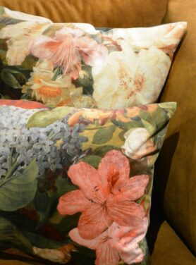 Claudi-sierkussen-Bibi-Antique-flower-5