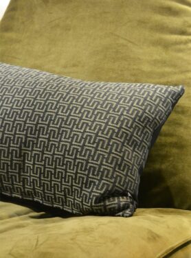 Sierkussen Olijfgroen Mitch Claudi