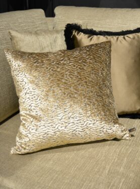 Claudi-sierkussen-taddeo-gold-2