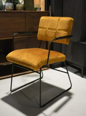 Eetkamerstoel-wiesje adore stof okelgeel stalen zwarte poot