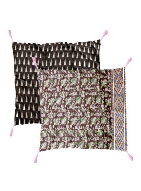 Doing Goods Kussen Ciara Blauw met print en kwastjes