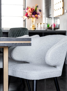 eetkamerstoel wit boucle stof