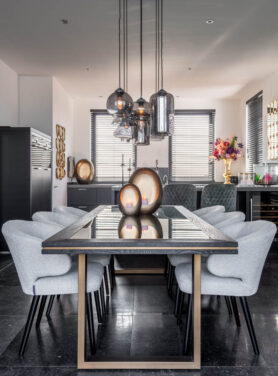 boucle stof wit eetkamerstoel