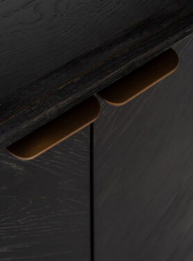 Visgraat Kast Zwart Gouden Handvatten