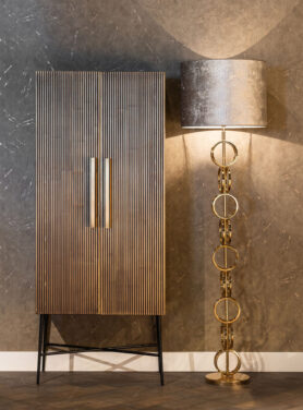 gouden wandkast op poten richmond interiors