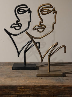 Ornament Face Black En Brons Sfeer