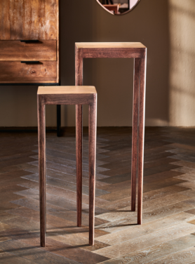 houten zuilen op poot