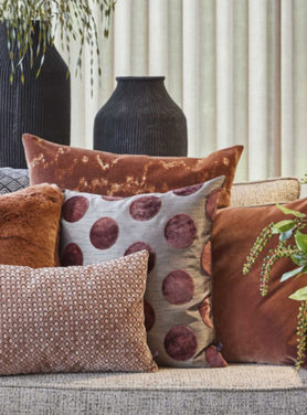 Naudi Brique Claudi Kussen