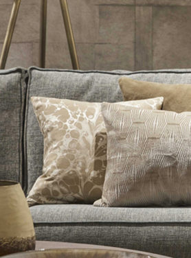 Aria Off White Claudi Sierkussen