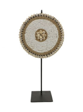 schelpen ornament rond op standaard