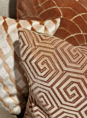 Tarina Ash Rose Detail