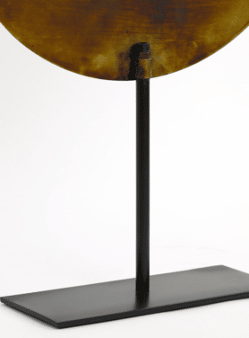 Ornament Rasim, Antiek Bruin, Zwart +goud Poot Dichtbij