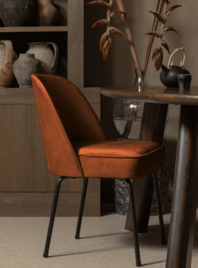 Vogue Eetkamerstoel Fuweel Zwart Onderstel Roest Kamer