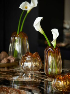 Glazen Vazen Geel Oranje In Vorm Van Bloem