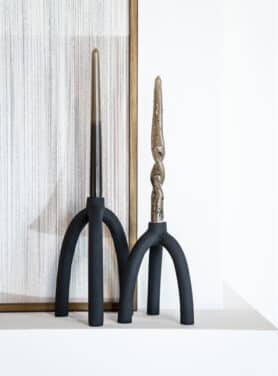 Bruine Dinerkaarsen Zwarte Kandelaar Driepoot