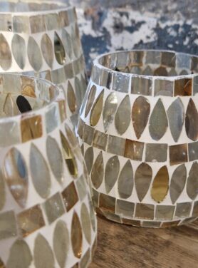 Theelicht ingelegd met Mozaïek schelpjes