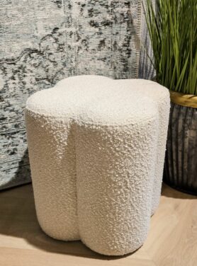 Bouclé poef crème in vorm van bloem