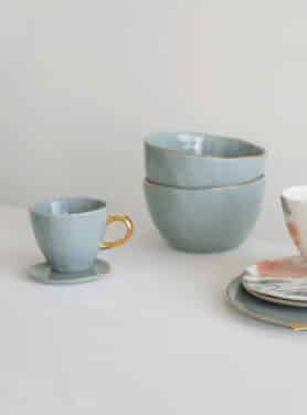Good Morning Cup Slate Met Goud Oor Op Schoteltje Met Schaaltjes