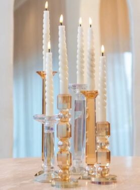 Richmond glazen kandelaars roze met witte ledkaarsen