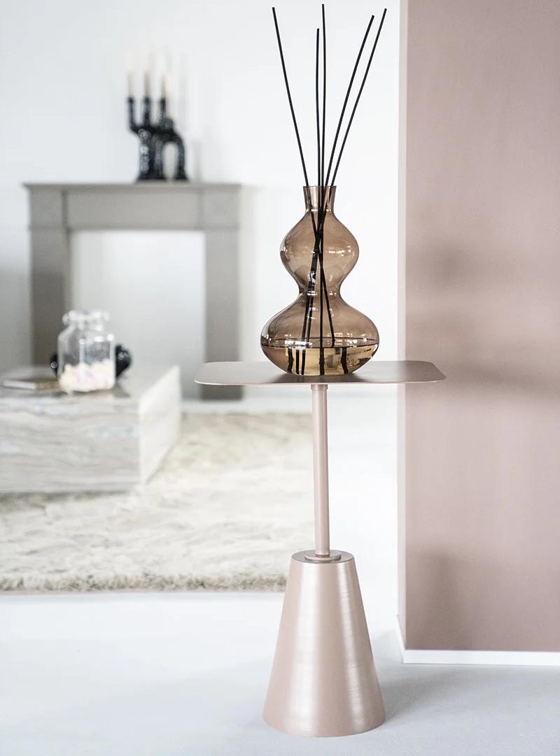 Bijzettafel Oud Roze Metaal