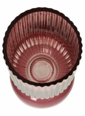 Geribbelde bovenkant roze vaas