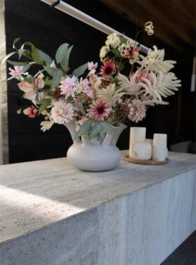 Witte Vaas In Tulpen Vorm