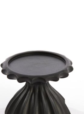 Zwarte Ronden Kandelaar Met Lijnen