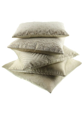 Beige Sierkussen Claudi Met Patronen