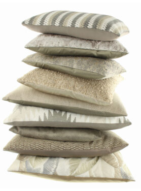 Beige Taupe Kleurige Kussens Opgestapeld