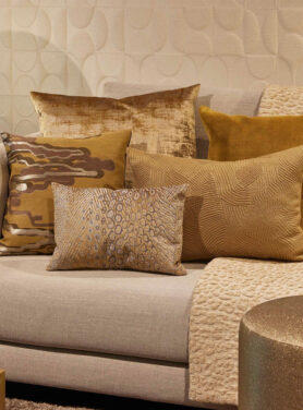 Gouden Kussens Met Verschillende Patronen