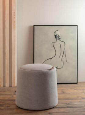 Poef En Bijzettafel Textiel En Hout