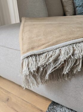 Claudi plaid unami taupe met franjes