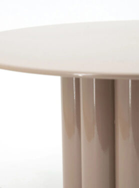 Oudroze Salontafel Met Ronde Poot En Blad